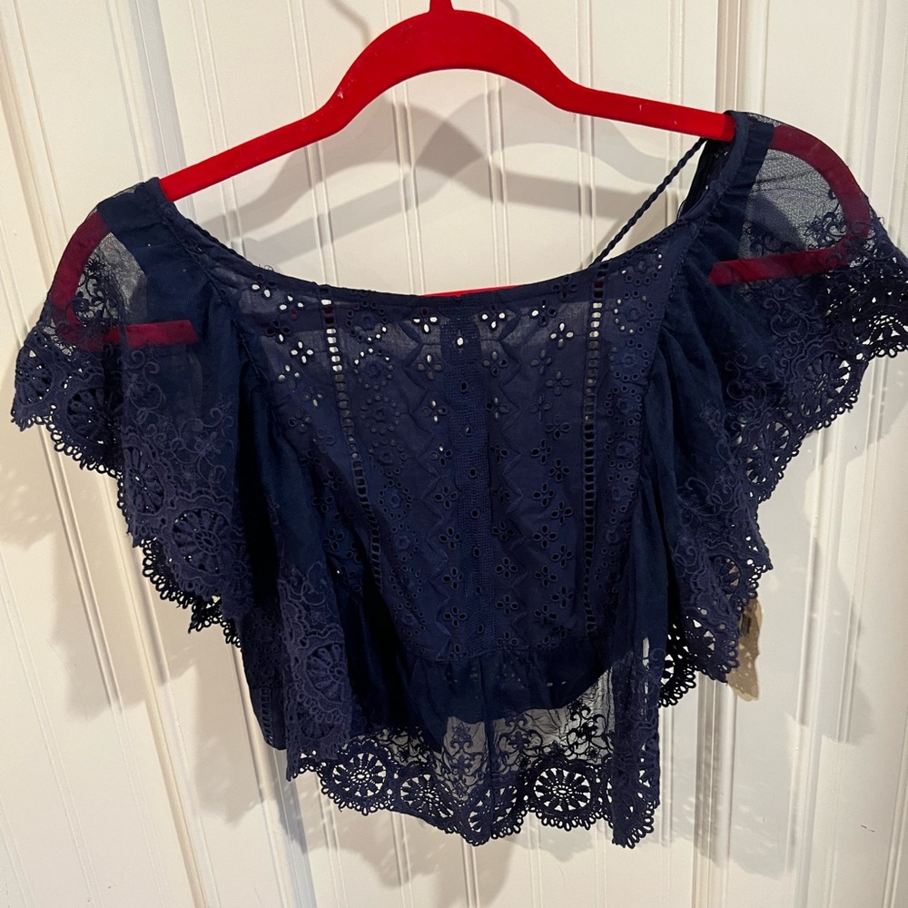Ultar’d State Crop top